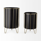 Set of Two Black Metal 20 Ounce Round Pot Planters