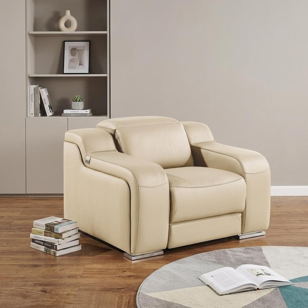 41" Black Italian Leather Wall Hugger Recliner With USB