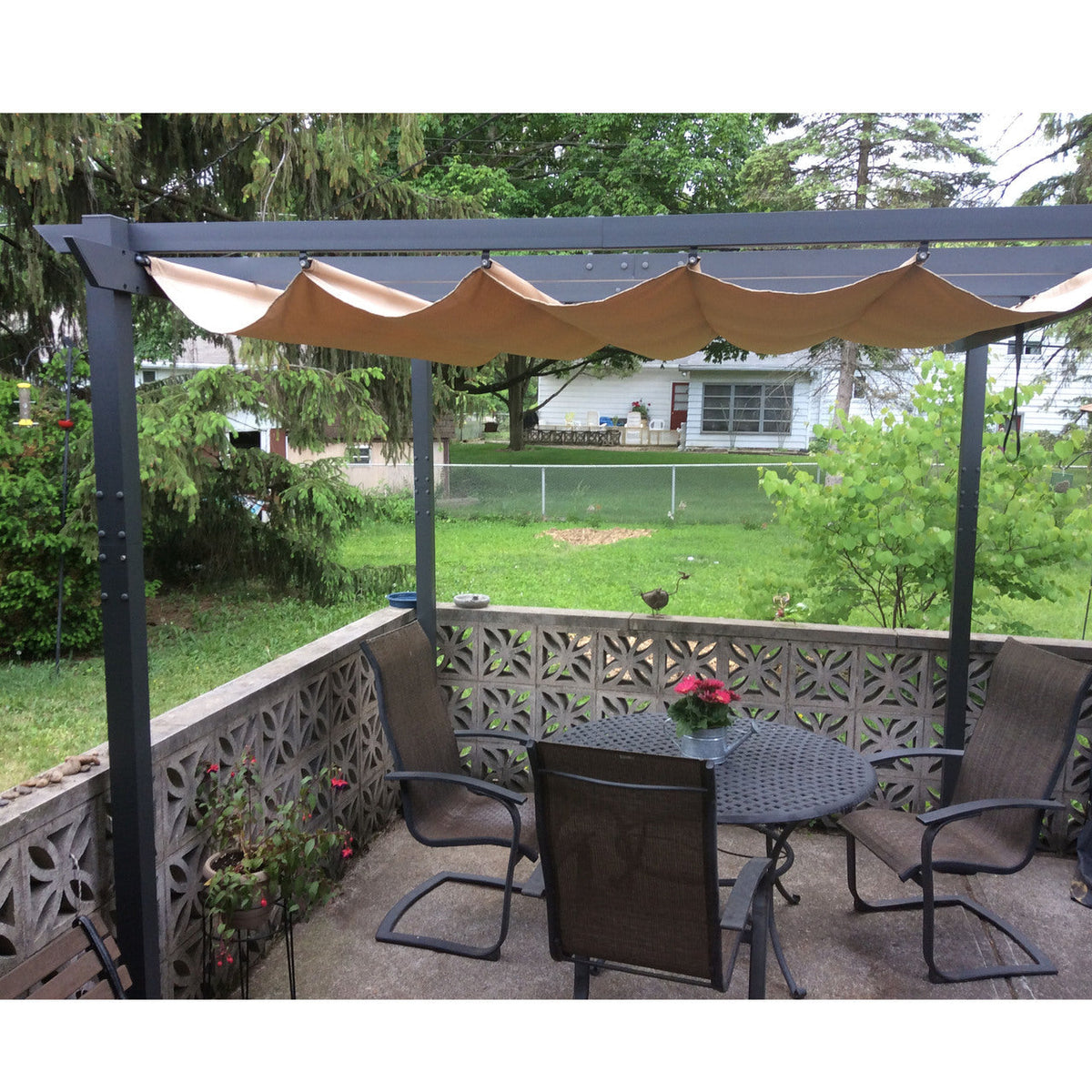 Aleko Pergolas Aluminum Outdoor Canopy Grape Trellis