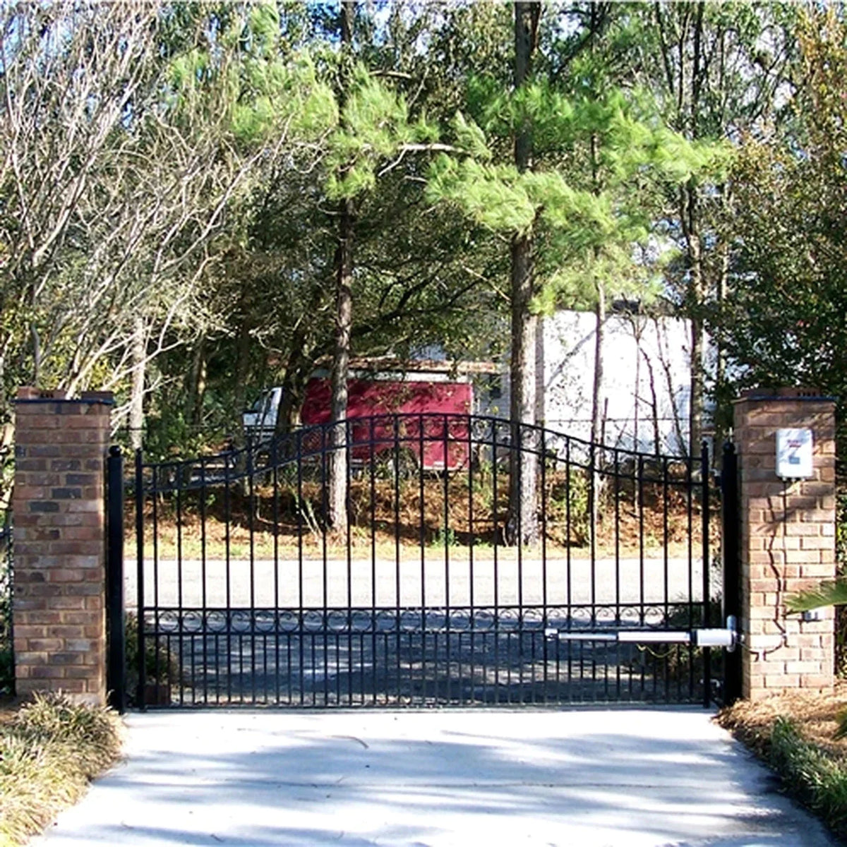 Aleko Single Swing Gate Operator - GG450/AS450 AC/DC
