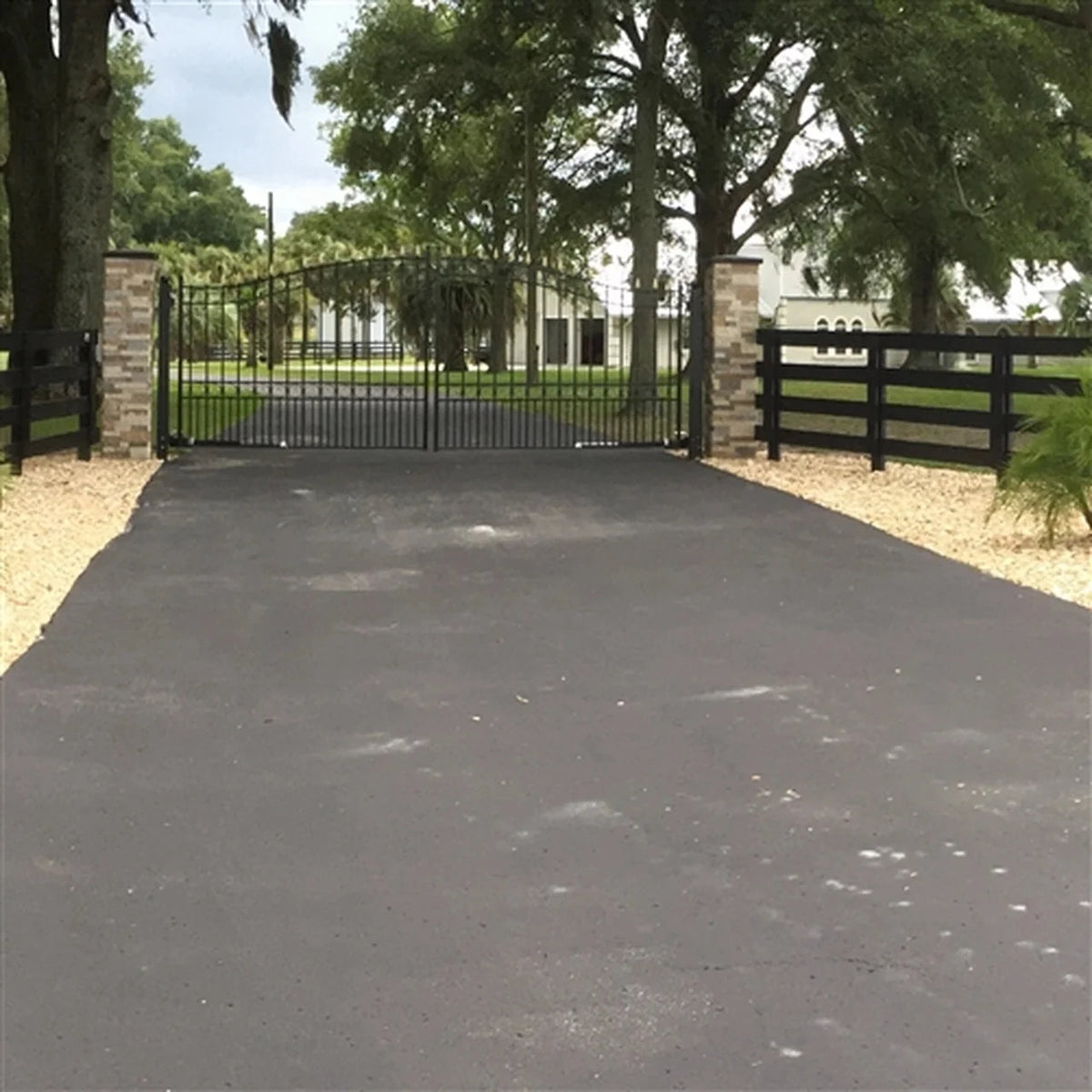 Aleko Steel Dual Swing Driveway Gate - PRAGUE Style - 14 x