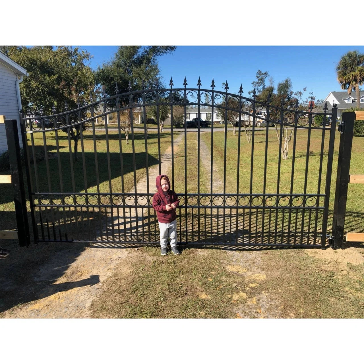 Aleko Steel Single Swing Driveway Gate - LONDON Style - 12