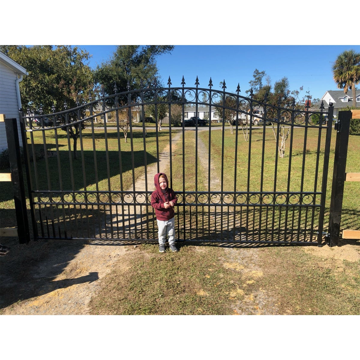 Aleko Steel Single Swing Driveway Gate - LONDON Style - 14