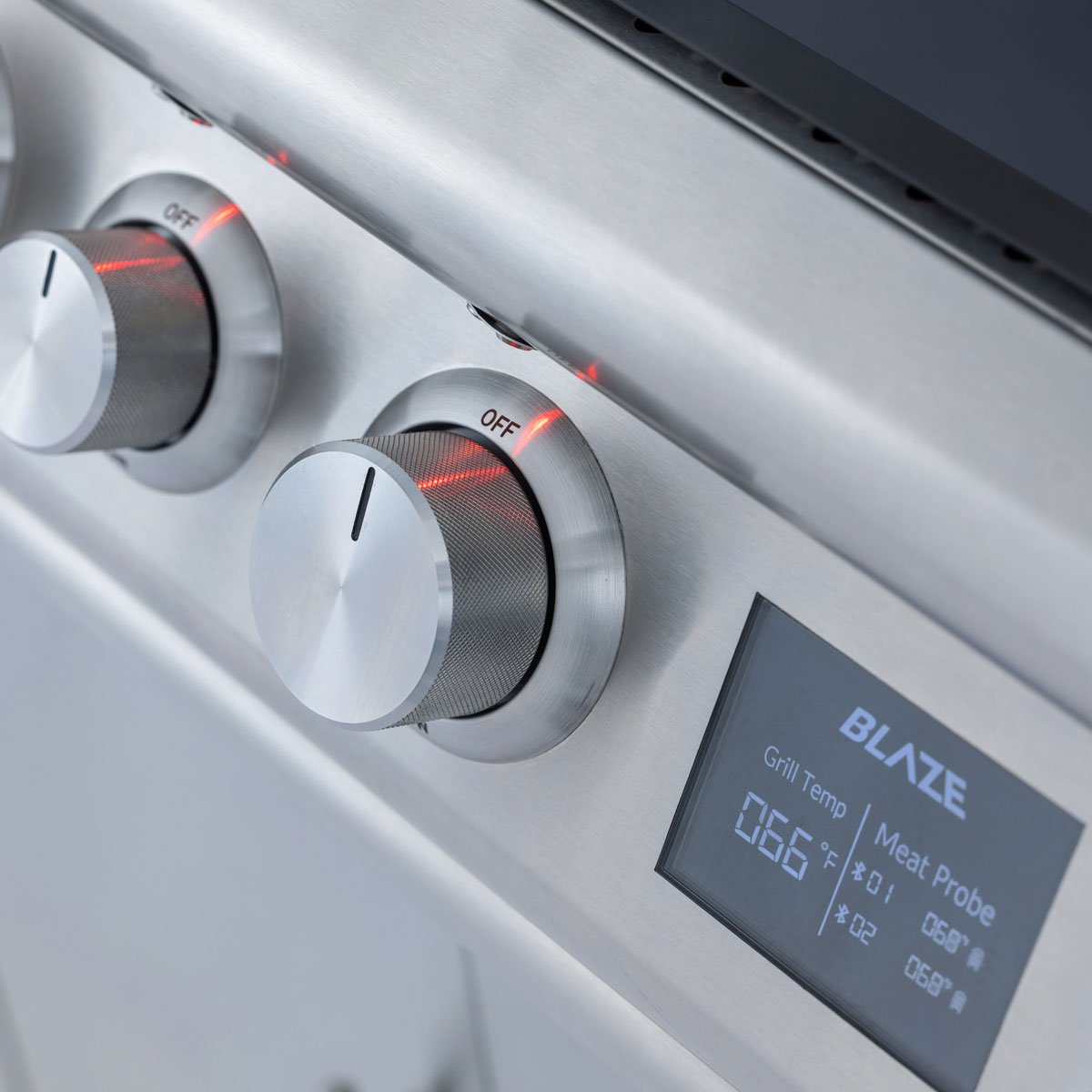 Blaze 26-Inch Gas Outdoor Oven with Bluetooth Meat Probes