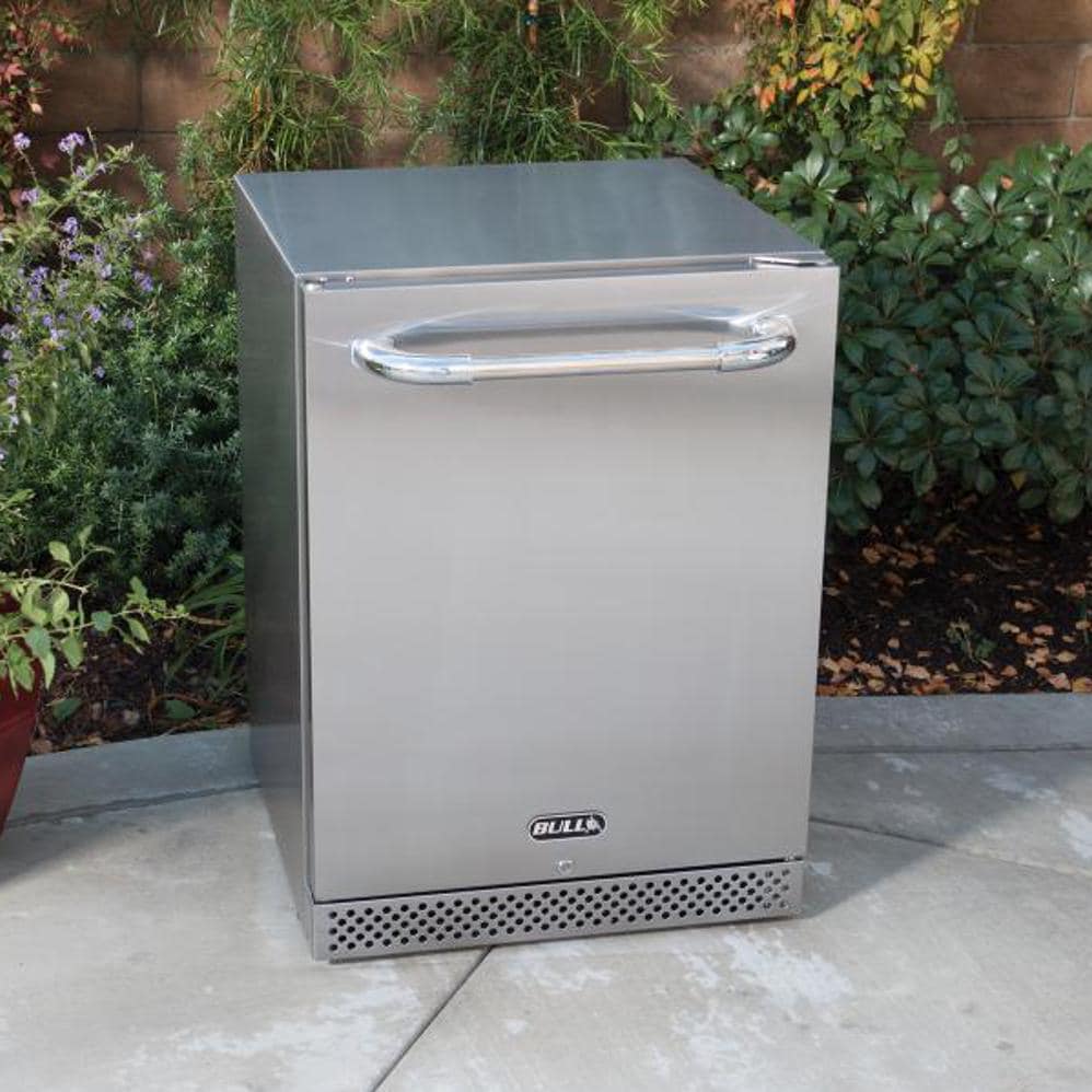 Bull 24-Inch 4.9 Cu. Ft. Premium Outdoor Rated Compact