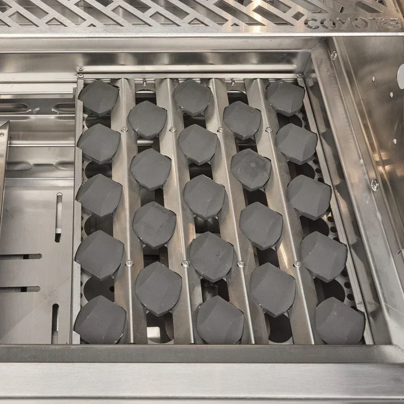 Coyote SL-Series 30’’ Built-In Grill with Sear Zone &