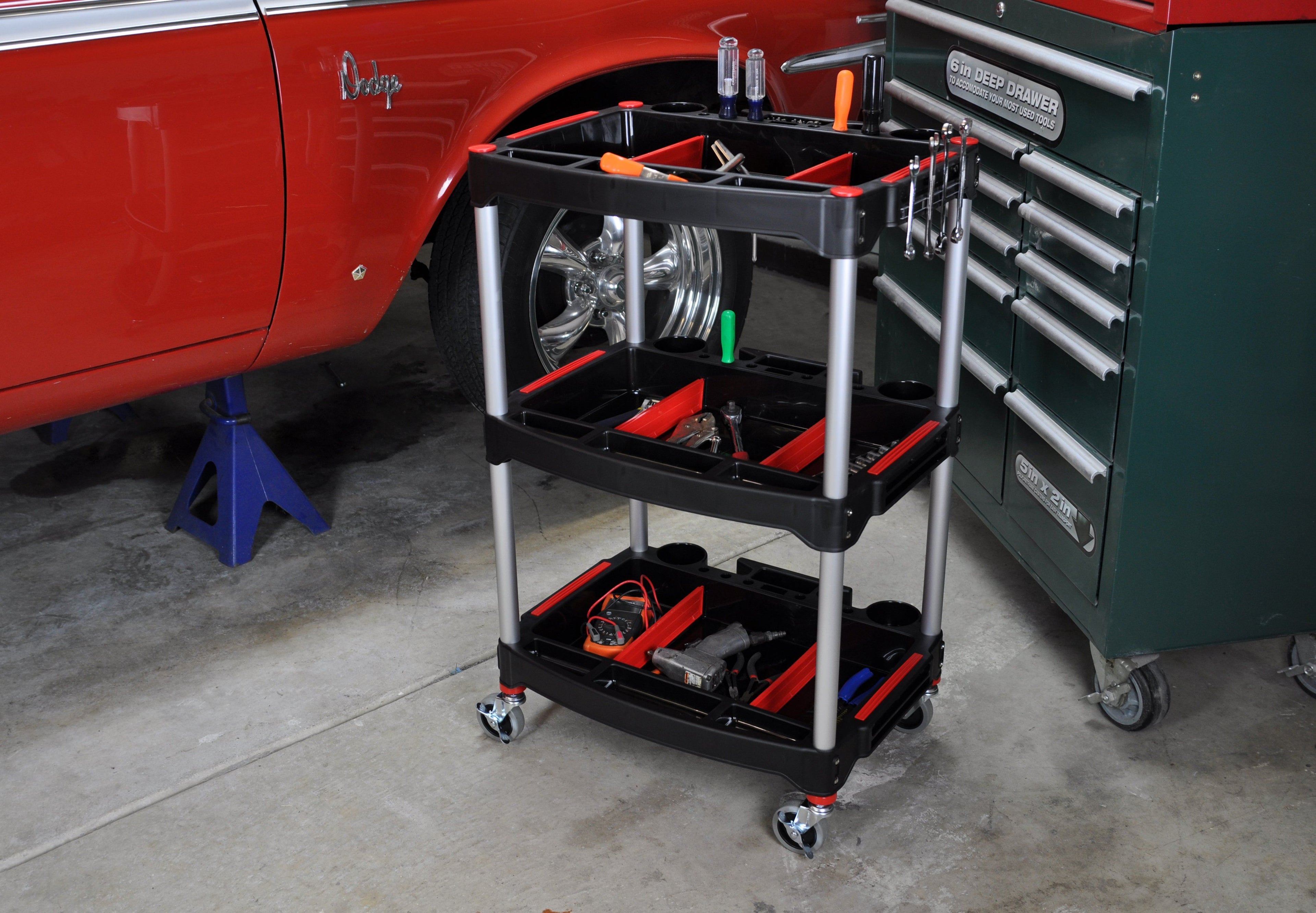 Luxor 3 Shelf tool cart