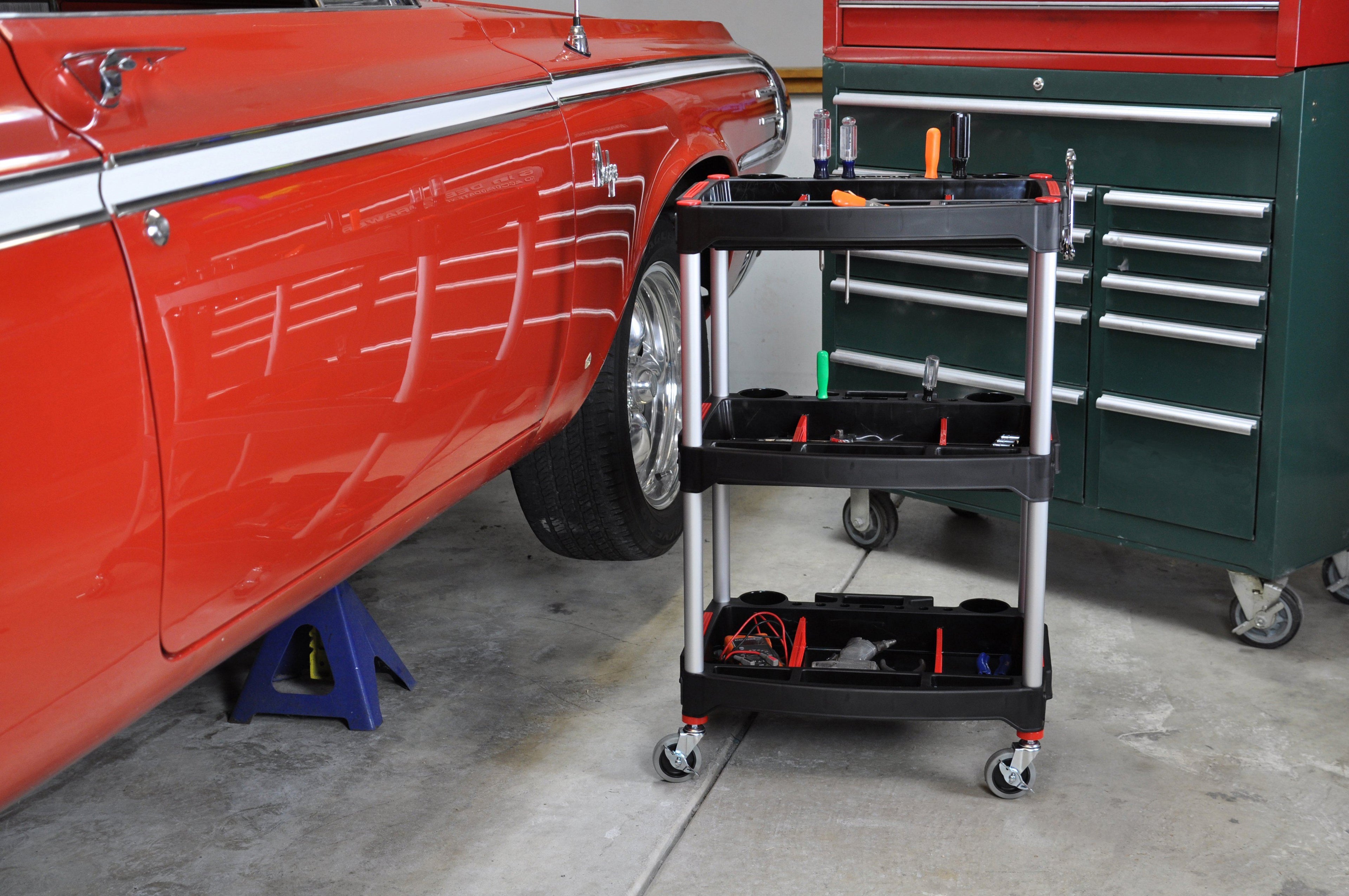 Luxor 3 Shelf tool cart