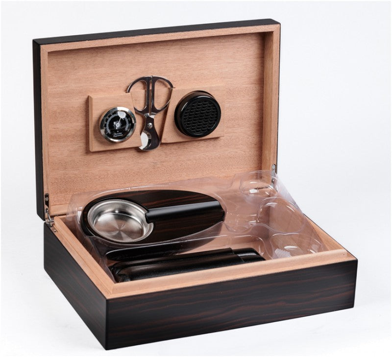 Davenport 50-Count Ebony Desktop Humidor with Cedar Lining Accessory Kit